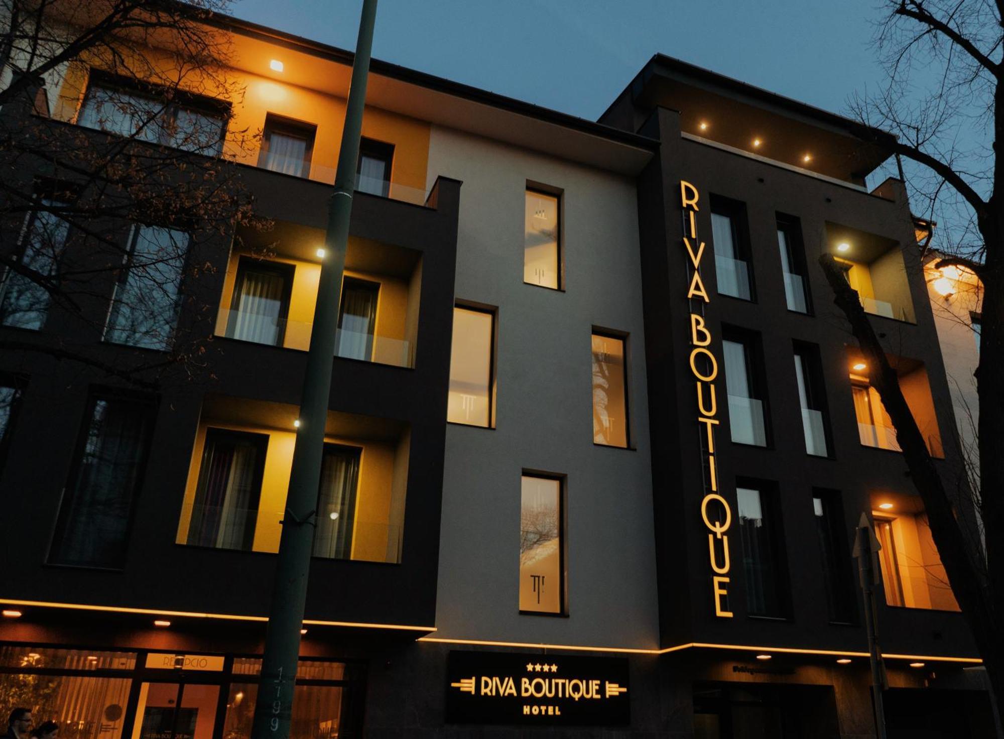 Riva Boutique Hotel 塞格德 外观 照片