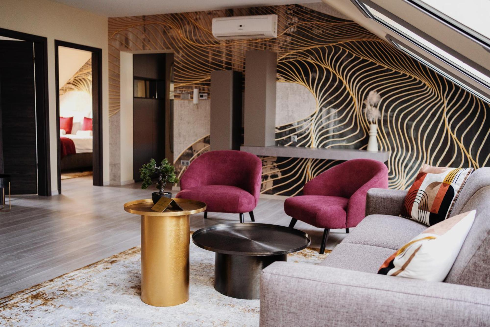 Riva Boutique Hotel 塞格德 外观 照片